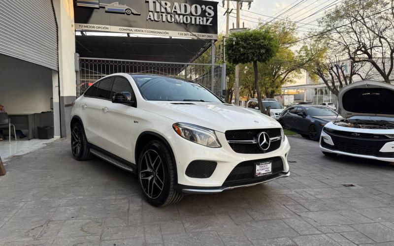 Mercedes Benz