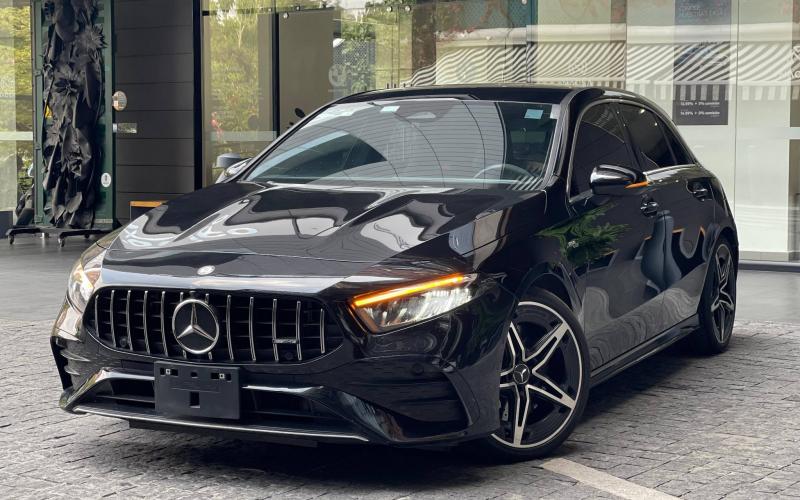 Mercedes Benz