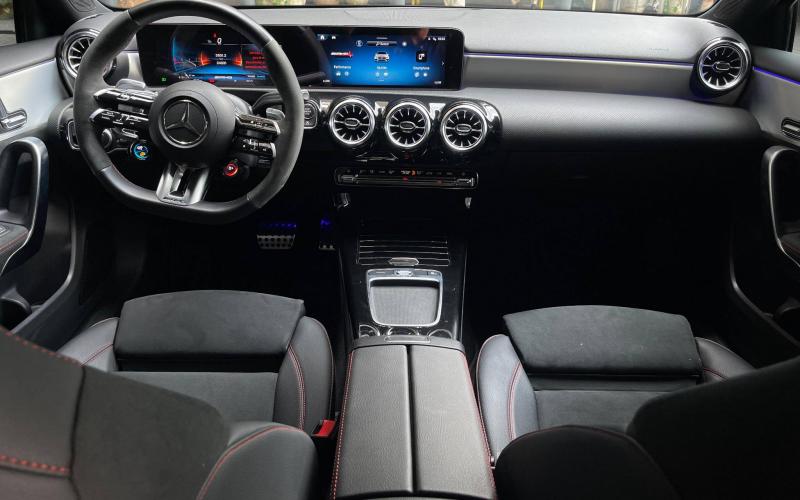 Mercedes Benz