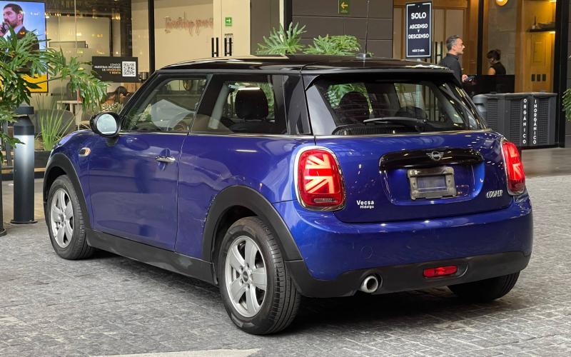 Mini