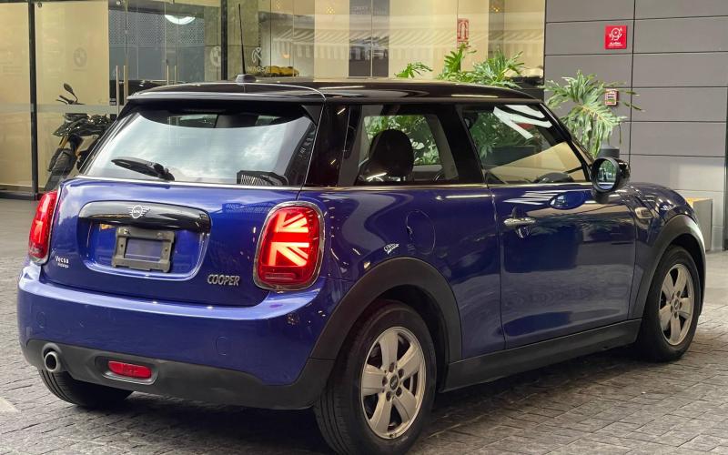 Mini