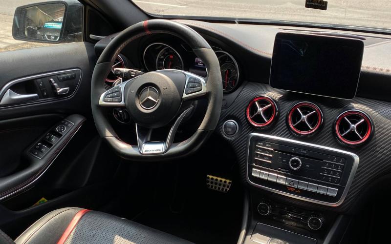 Mercedes Benz