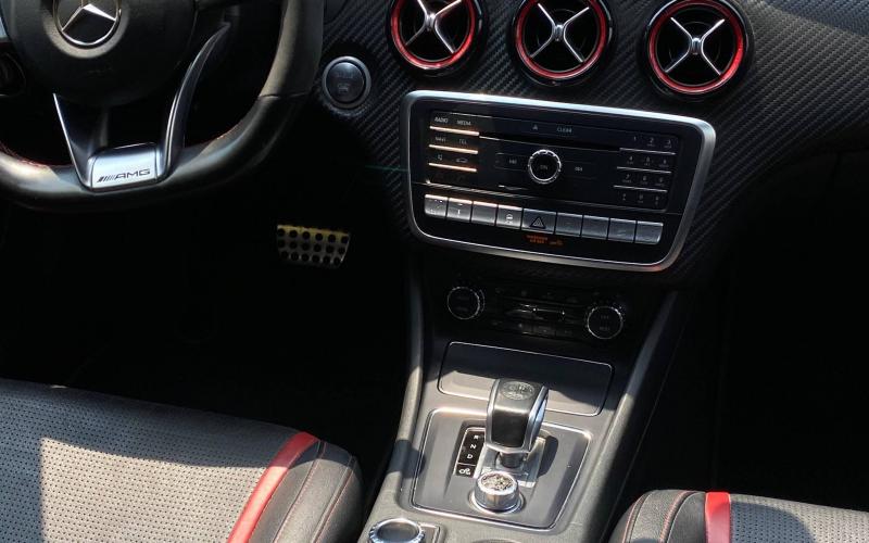 Mercedes Benz