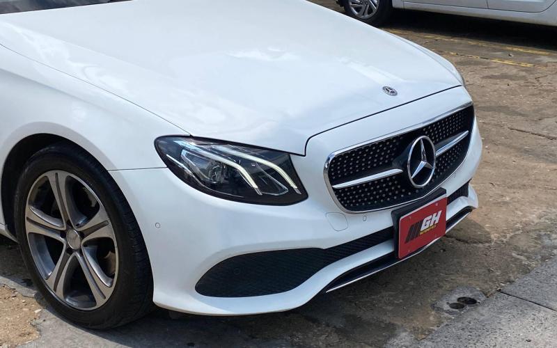 Mercedes Benz