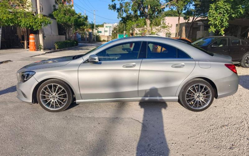 Mercedes Benz