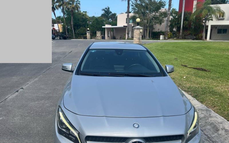Mercedes Benz
