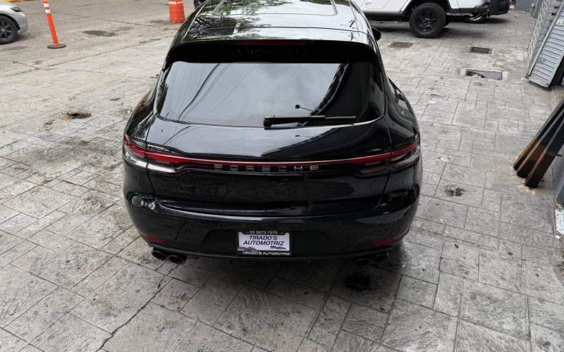 Porsche
