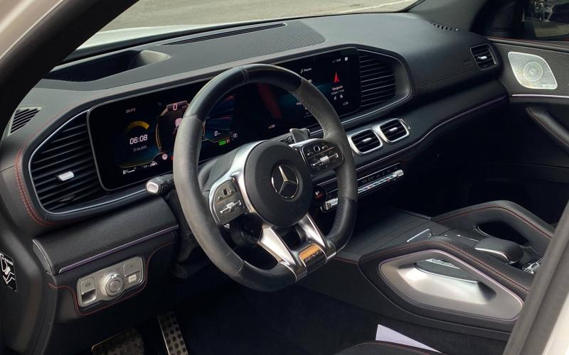 Mercedes Benz