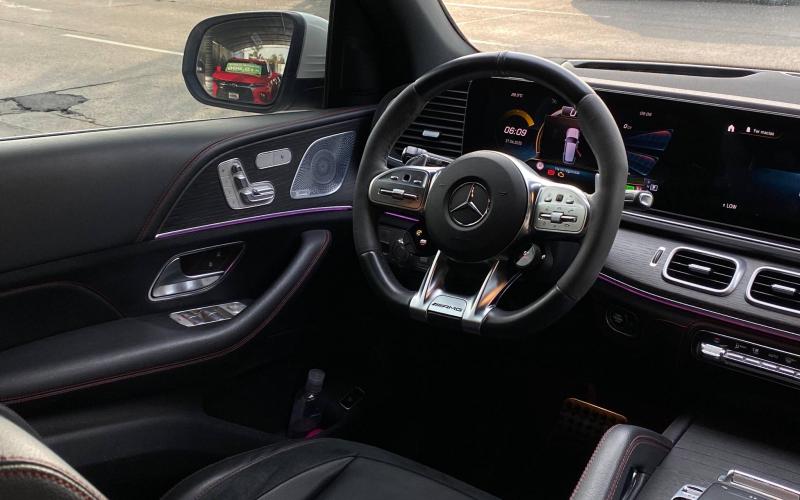 Mercedes Benz