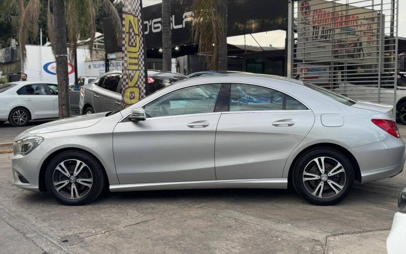 Mercedes Benz
