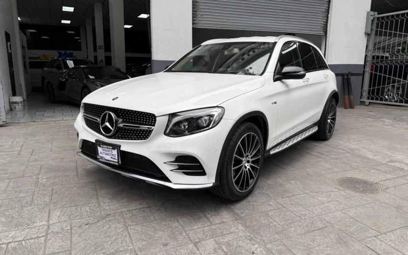 Mercedes Benz