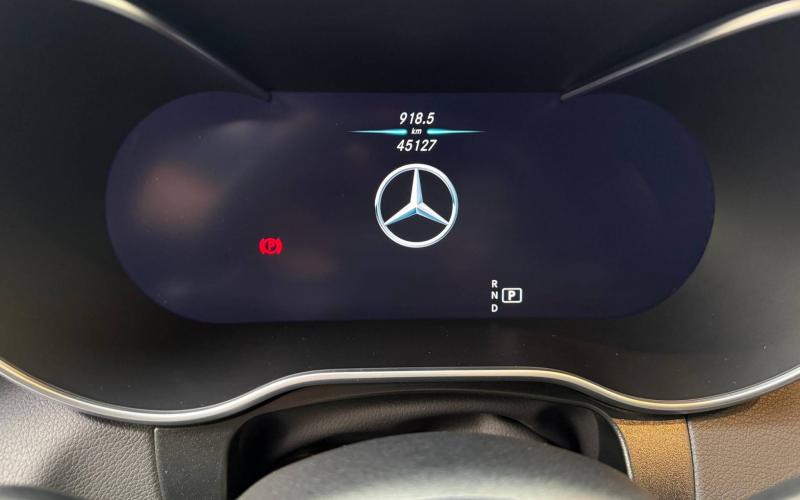Mercedes Benz