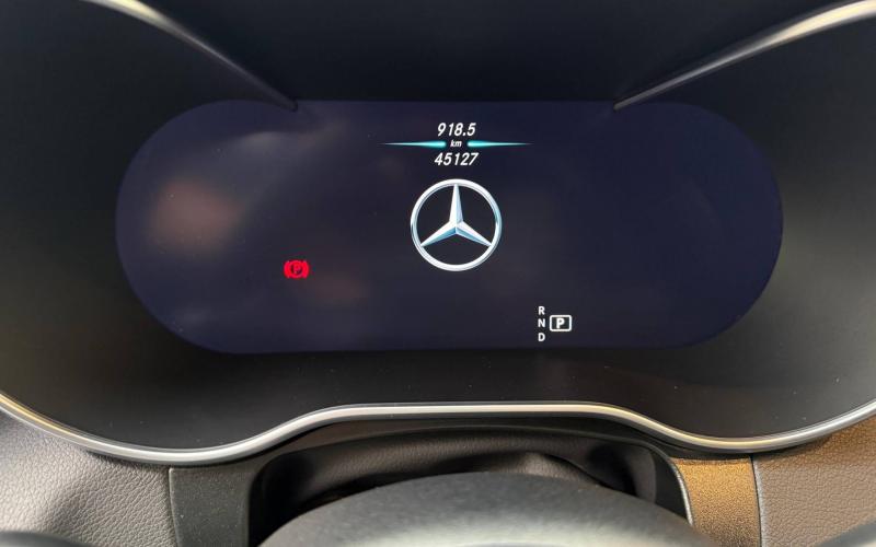 Mercedes Benz
