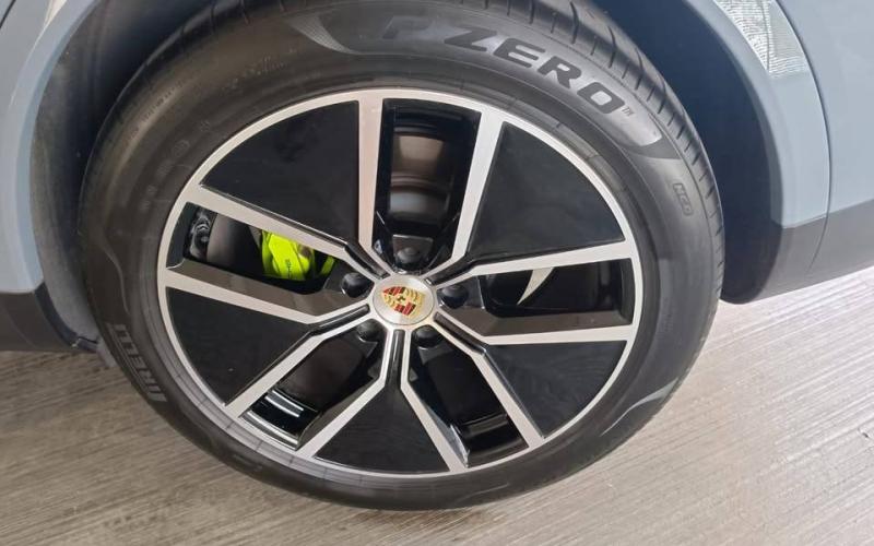 Porsche