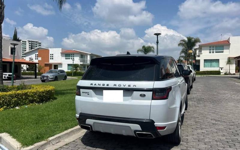 Land Rover
