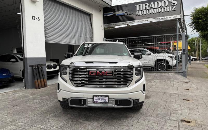 GMC