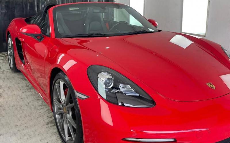Porsche