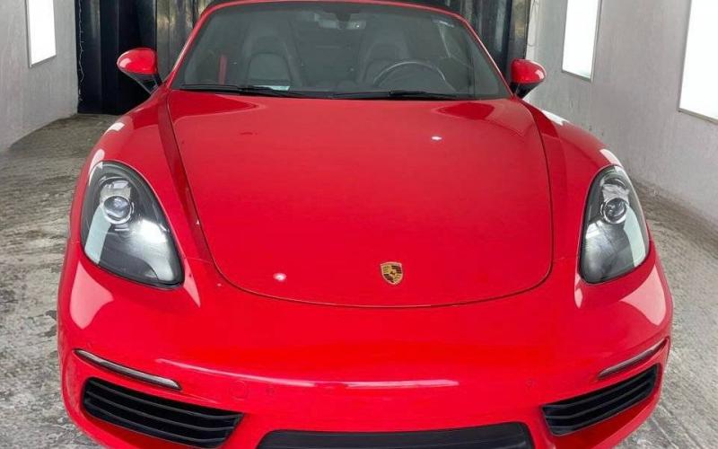Porsche