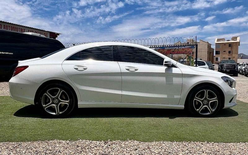 Mercedes Benz