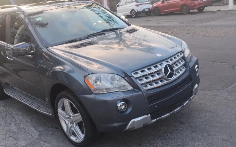 Mercedes Benz