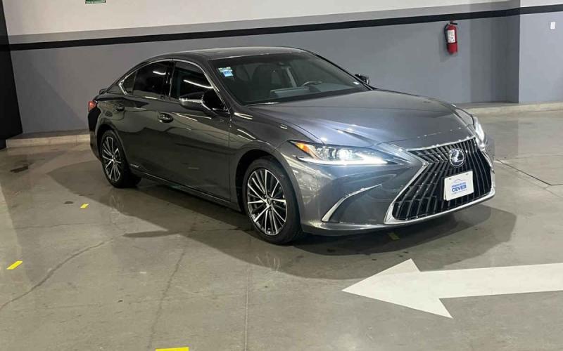 Lexus