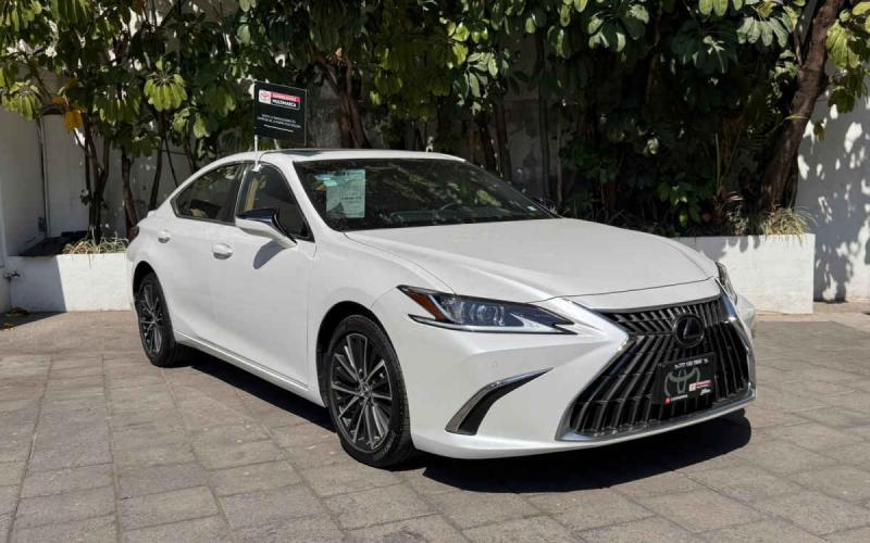 Lexus