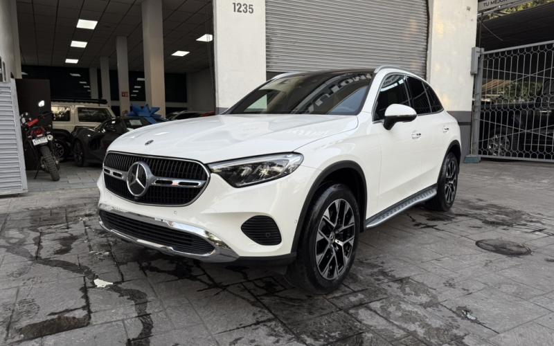 Mercedes Benz