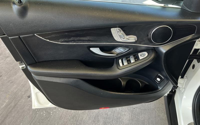 Mercedes Benz