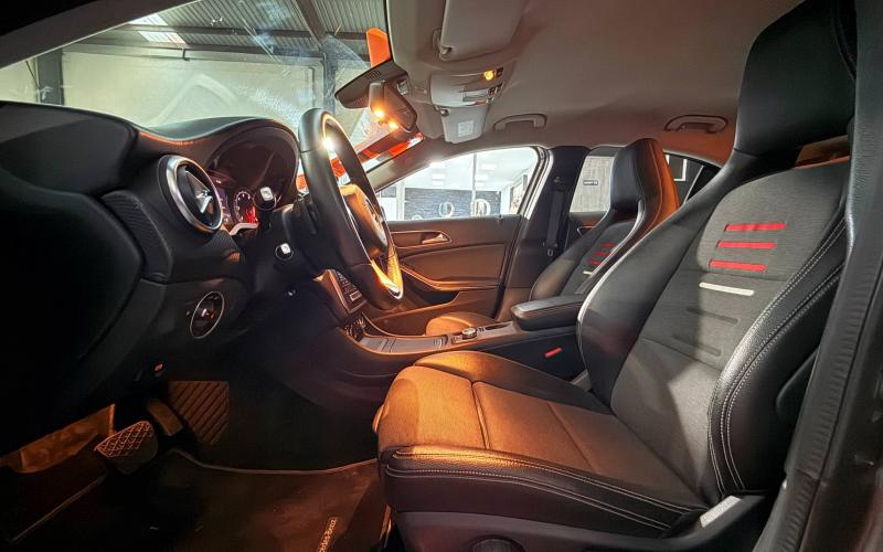 Mercedes Benz