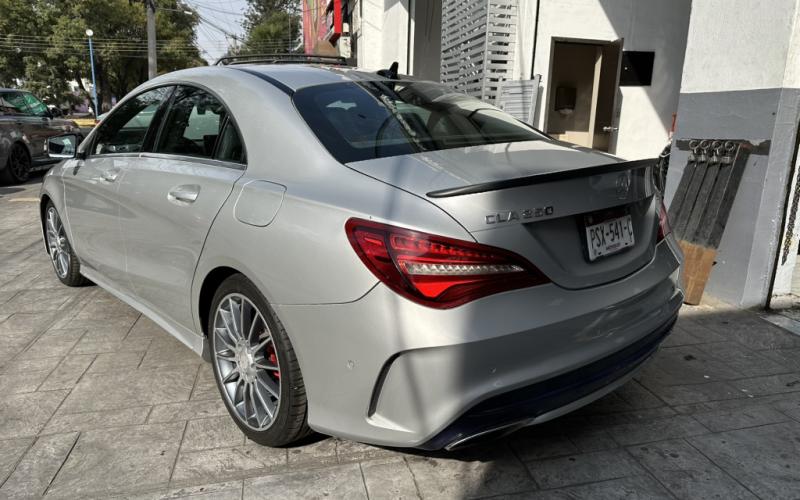 Mercedes Benz