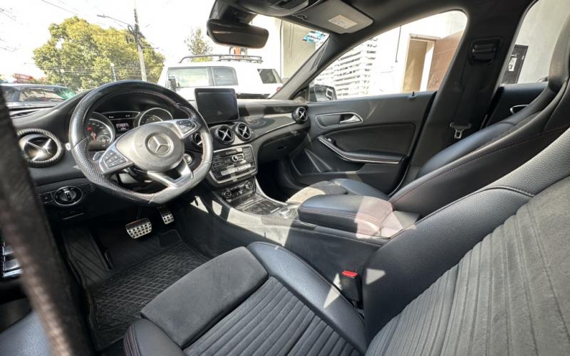 Mercedes Benz