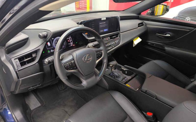 Lexus