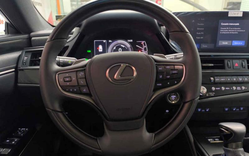 Lexus