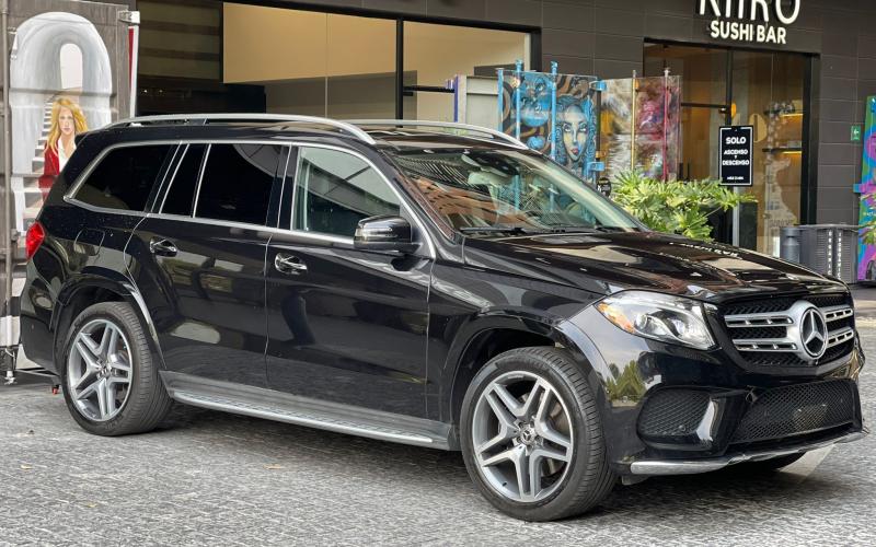 Mercedes Benz