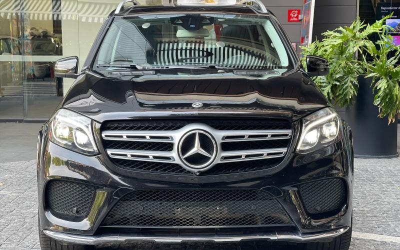 Mercedes Benz