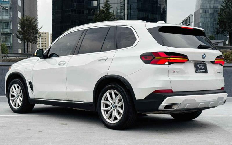 BMW
