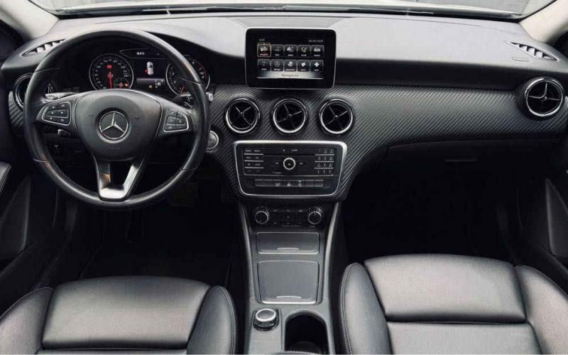Mercedes Benz