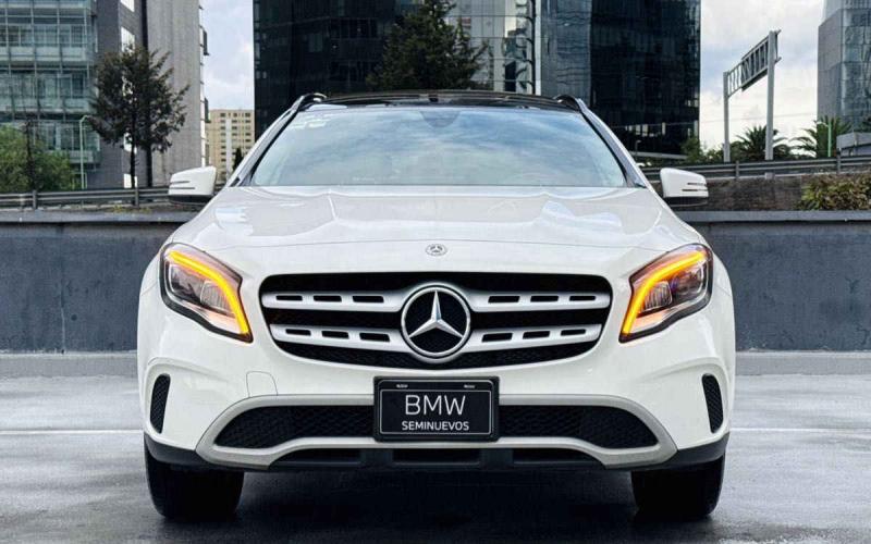 Mercedes Benz