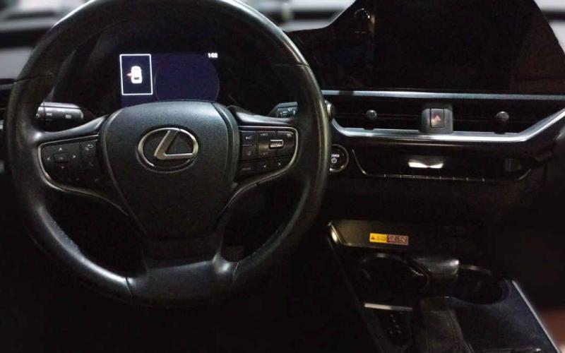 Lexus