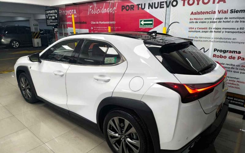 Lexus