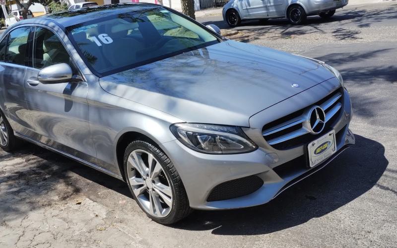 Mercedes Benz