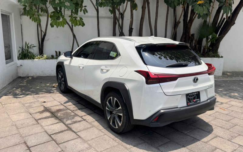 Lexus