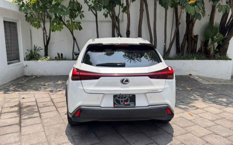 Lexus