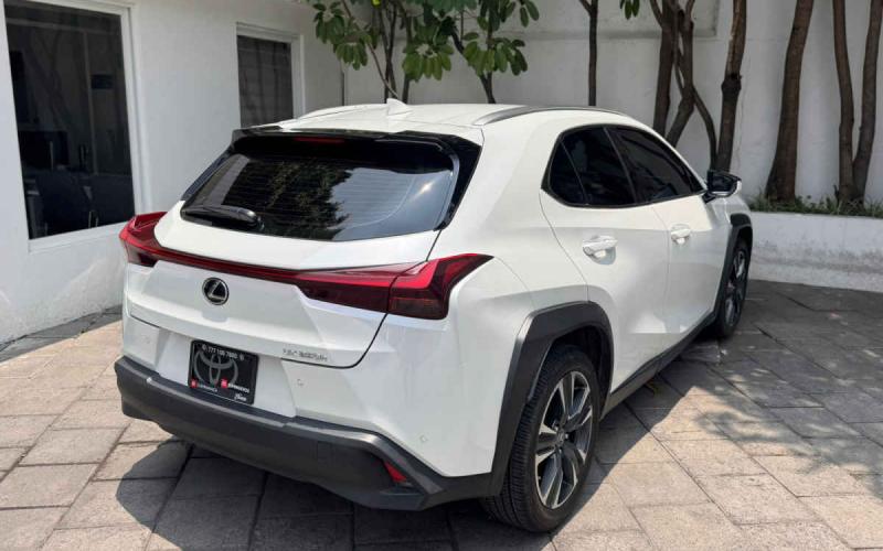 Lexus