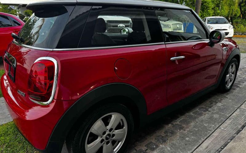 Mini