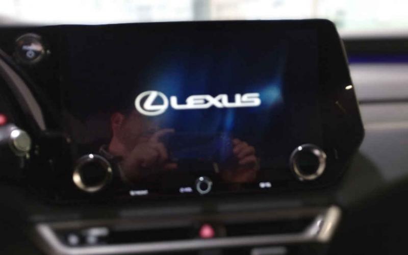 Lexus