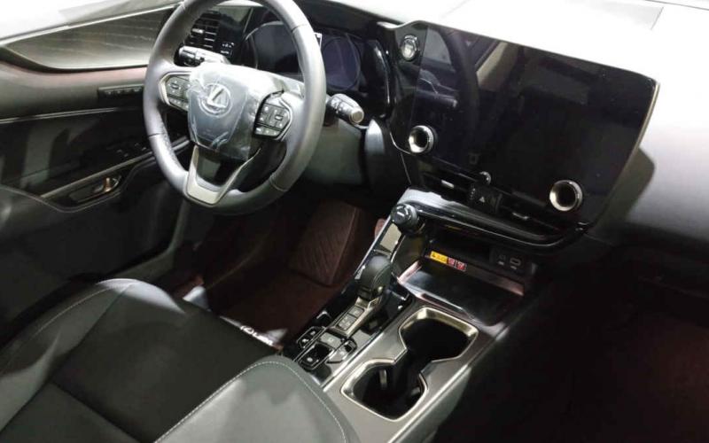 Lexus