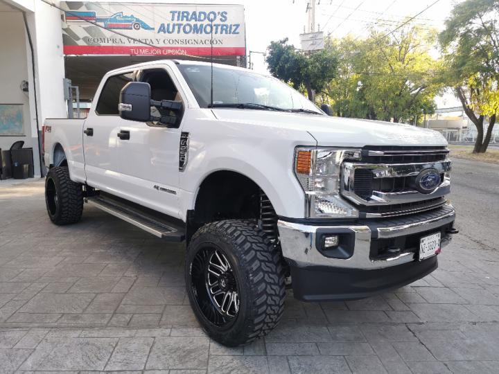 Ford F-250 Pick Up