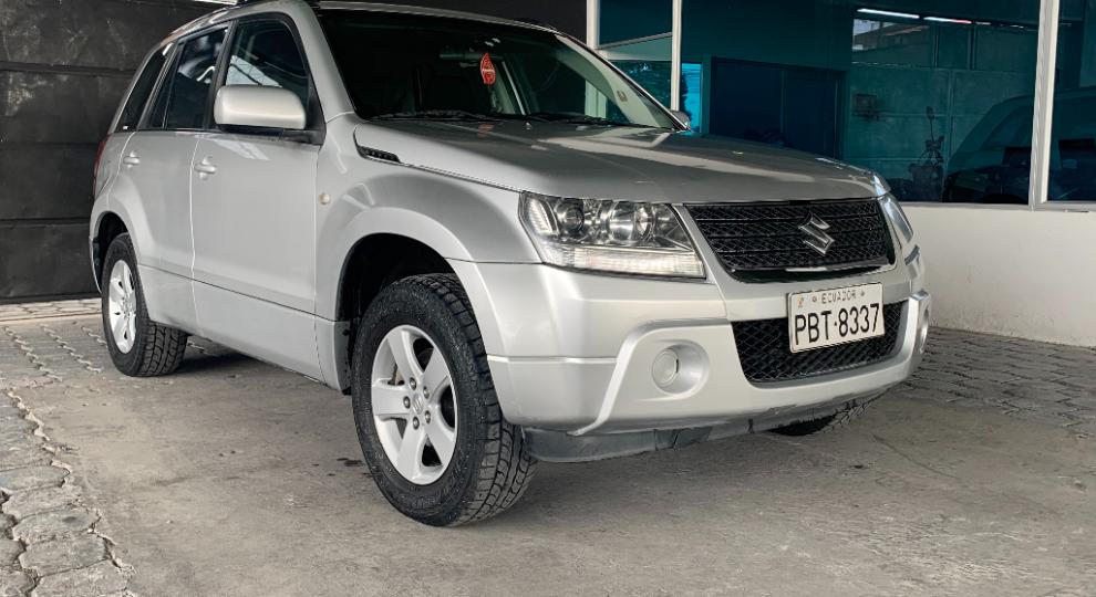 Suzuki vitara 2011